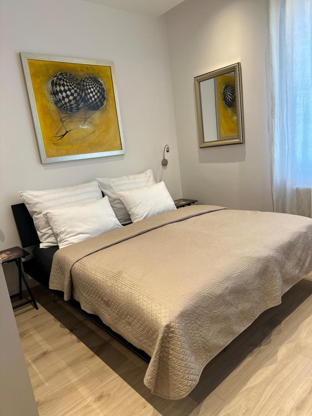 Klarahome With Parliament View Apartamento